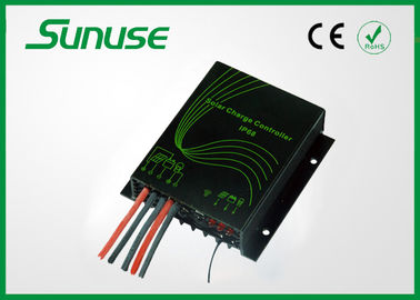 10a à télécommande IP68 imperméabilisent le contrôleur de charge de panneau solaire de PWM