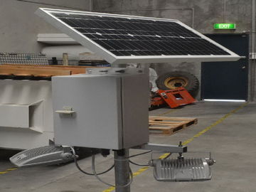 Lumières d'inondation actionnées solaires imperméables de LED extérieures pour le C.C du réverbère 12V