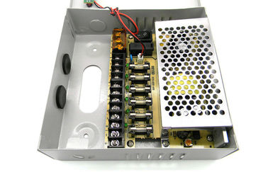 Alimentation d'énergie d'appareil-photo de télévision en circuit fermé des 9 Manche, boîte d'alimentation d'énergie de télévision en circuit fermé de 12V 5Amps