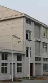 Réverbères solaires d'IP 65 3000K 4000K LED photovoltaïques, lumières solaires lumineuses